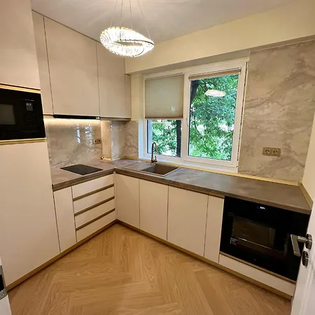 Apartment Vlh *